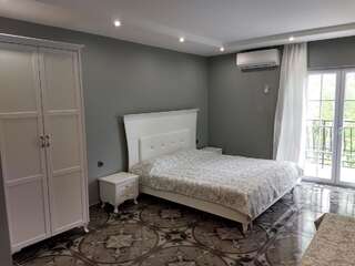 Апарт-отели St. Sofia Apartments - Official Rental Солнечный Берег Номер-студио Делюкс - Дополнительное здание со стороны реки-6