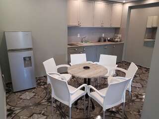 Апарт-отели St. Sofia Apartments - Official Rental Солнечный Берег Апартаменты Делюкс с 2 спальнями и балконом - Дополнительное здание со стороны реки-8