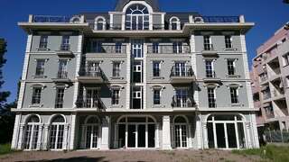 Апарт-отели St. Sofia Apartments - Official Rental Солнечный Берег Номер-студио Делюкс с 1 спальней и балконом - Дополнительное здание со стороны реки-1