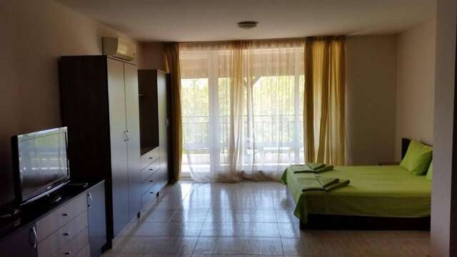 Апарт-отели St. Sofia Apartments - Official Rental Солнечный Берег-96