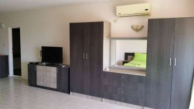 Апарт-отели St. Sofia Apartments - Official Rental Солнечный Берег-97